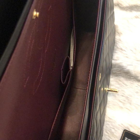 Chanel Classic lambskin Bag - Picture 5 of 13